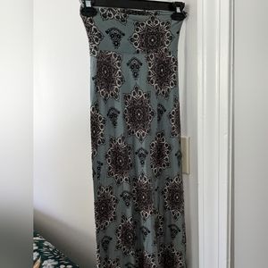 Charlotte Russe Maxi Skirt Size XS Blue/Pink